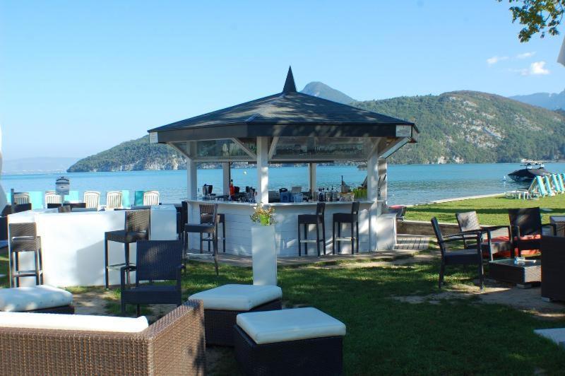 La Baie Des Voiles 3 Chambres 4 A 6 Personnes Au Bord Du Lac Plage Privee Duingt Kültér fotó